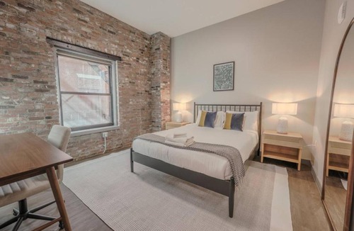 Downtown Boston Apartment | Charming 1 Bedroom Apt Laundry in Unit