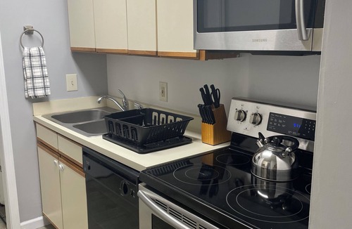 Clymer Condo | Charming 1-bedroom condo in serene Clymer with multiple amenities