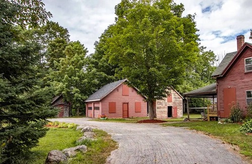 Brooksville Cottage | Charming 1-bedroom cottage in Cape Rosier