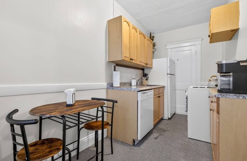 North Brookline Apartment | Charming 1BR Apt in Boston w/ROKU TV!