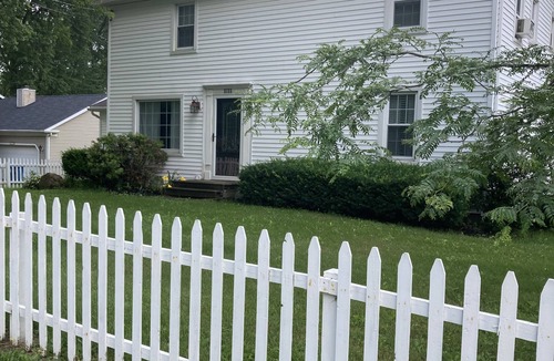 Canfield House | Charming 2-bedroom house, 1st floor, with AC, WiFi in Canfield with EV plug in.