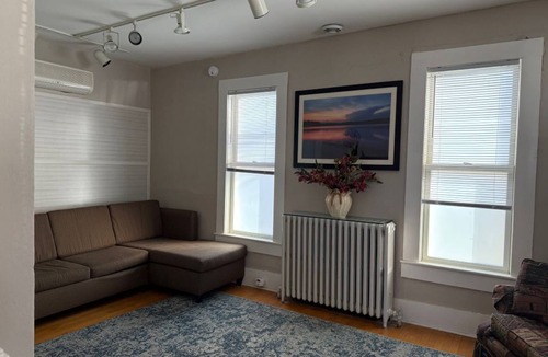 Hayward House | Charming 2-bedroom house in Hayward just steps from Main Street!