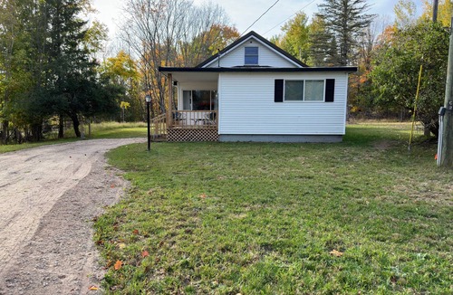 Germfask House | Charming 2-Bedroom Retreat in Curtis, Michigan