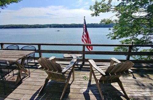 Brunswick Cottage | Charming 2 Bedroom Waterfront Cottage with Expansive Views of New Meadows