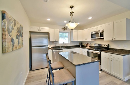 Pine River House | Charming 3-bedroom 2-bath house on Paul Bunyan State Trail in Pine River.
