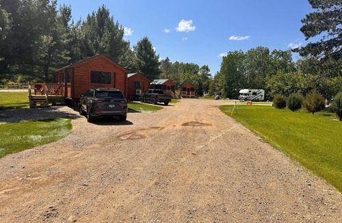 Ely Apartment | Charming 3-bedroom cabin with WiFi and AC in soothing Ely