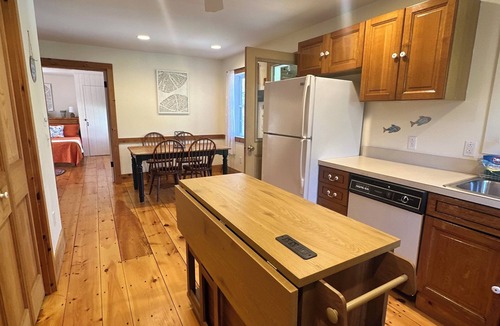Edgartown House | Charming 3-bedroom house with AC in Edgartown, On Chappaquiddick Island.