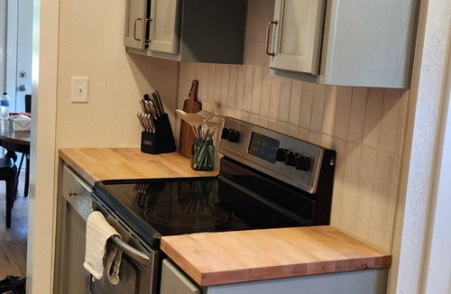 Fessenden House | Charming 3-bedroom house in lovely Fessenden with WiFi, AC