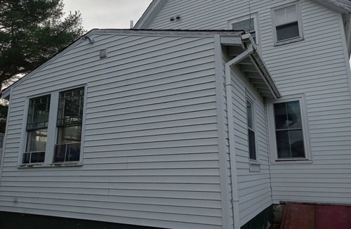 Rockland House | Charming 3-bedroom house in wonderful Rockland with WiFi