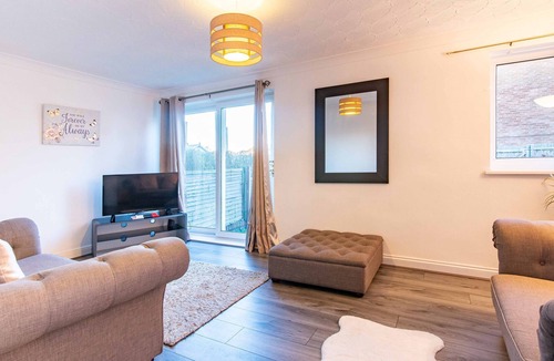 Wallsend House | Charming 3-Bedroom Terrace House with Private Enclosed Garden