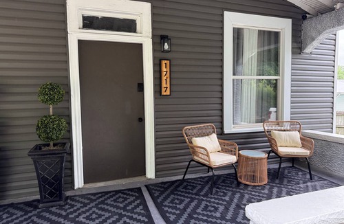 Ashland House | Charming 3BR Home - Near KDMC & Downtown