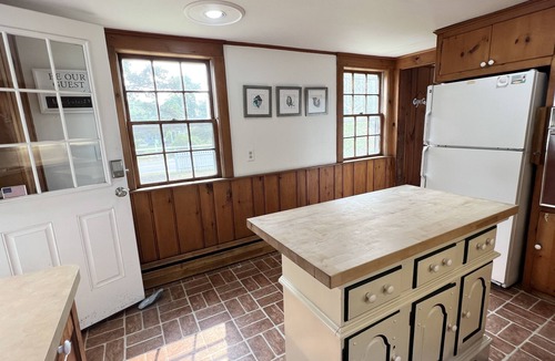 Northwest Harwich House | Charming 6 Bedroom Property Close To EVERYTHING