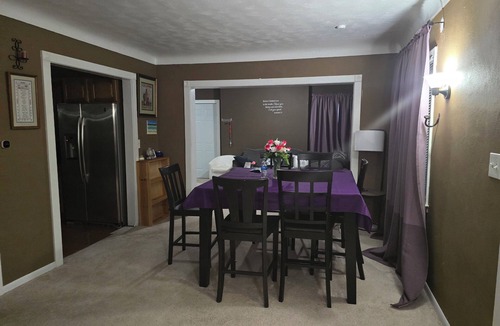 Payne - Phalen House | Charming and Cozy 4-bedroom house in delightful Saint Paul, MN