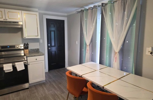 Manchester House | Charming Brand New & Fully Furnished 2-bedroom house in amazing Manchester