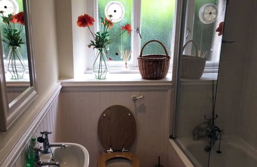 Callander Cottage | Charming cottage in central Callander