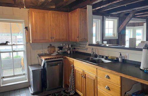 Newcastle Cottage | Charming cottage on the Damariscotta River, easy walk to downtown.