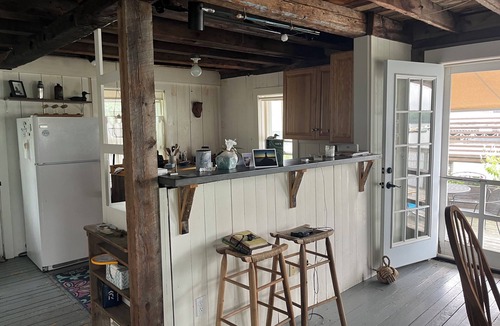 Newcastle Cottage | Charming cottage on the Damariscotta River, easy walk to downtown.