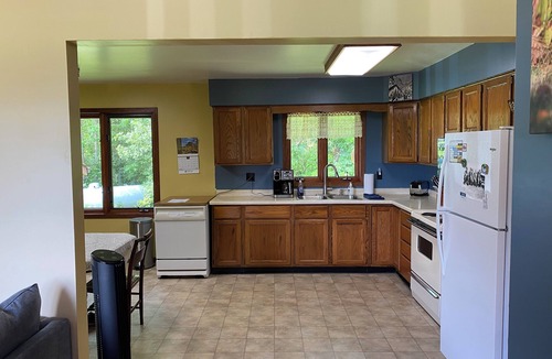 Warroad House | Charming farmhouse upper floor with 2 bedrooms and WiFi, AC in Warroad