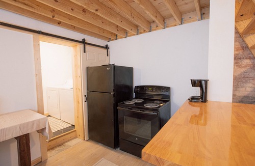 Benton Park West Apartment | Charming Hidden Cherokee Loft
