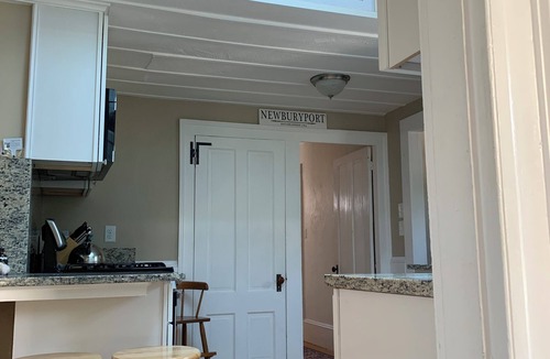 Newburyport House | Charming historic home in downtown Newburyport