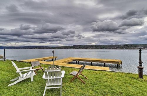 Hammondsport House | Charming Home on Keuka Lake w/Dock & Fire Pit!