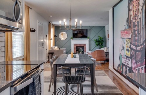 Hillsboro Village House | Charming House by Vanderbilt and Belmont University