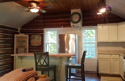 De Tour Village Cottage | Charming Lakeside 2-bedroom log cabin on Caribou Lake, De Tour Village Michigan