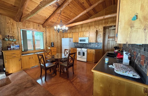 Isle House | Charming log cabin house in Isle perfect for relaxing getaways