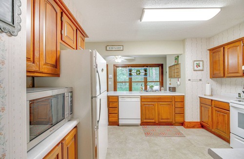 Park Rapids House | Charming Long Lake Home w/Dock on 2 Acres!