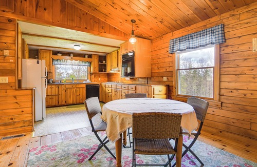 Lovell Cabin | Charming Lovell Cabin - 7 Mi to Kezar Lake!