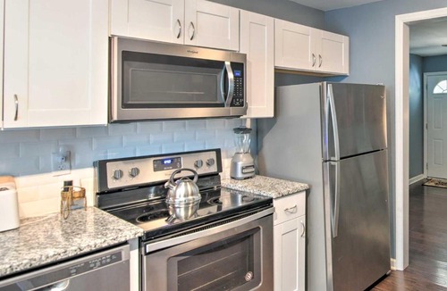 Haynes Area House | Charming Nashville Home about 5 Mi to Downtown!