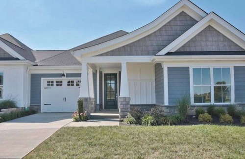 Crestwood House | Charming, spacious, 2-bedroom townhome just 15 minutes from Louisville!