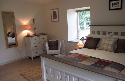 Pitlochry House | Charming steading conversion in rural Scotland. Self catering, sleeps 6.