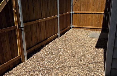 Amarillo Apartment | Charming studio Backhouse in fantastic Amarillo great quiet neighborhood.