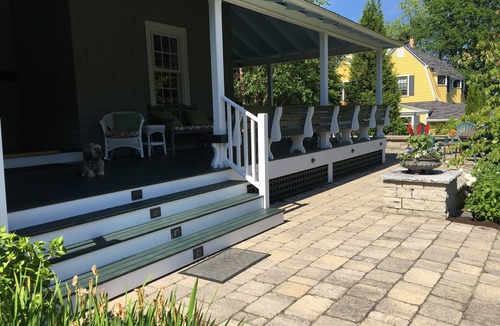 Bar Harbor House | Charming summer cottage, steps to town and Shorepath! Sleeps 10