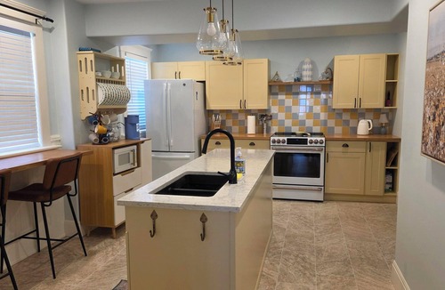 Summerside House | Charming Summerside Heritage Home Near Beaches & Steps from the Boardwalk