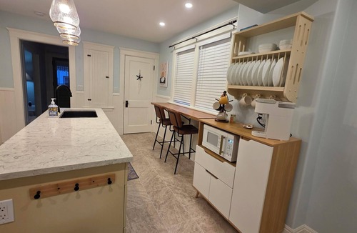 Summerside House | Charming Summerside Heritage Home Near Beaches & Steps from the Boardwalk
