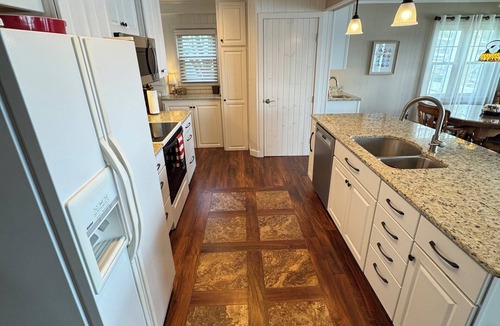 Fremont House | Charming updated 3-bedroom waterfront home on Lake George in Fremont IN with AC