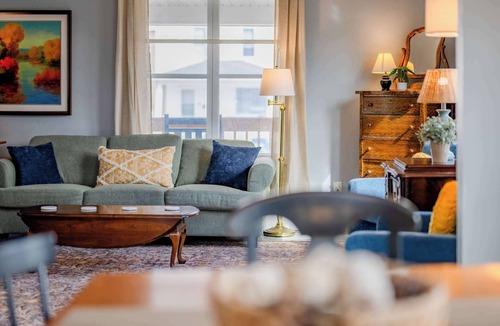 Oshkosh House | Charming Updated Home in Oshkosh w/Free Parking