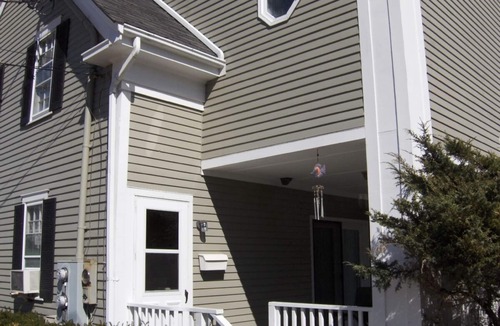Commercial Street Condo | Charming West End 1 Bd 1st Fl - Steps to Beach - With Private Parking