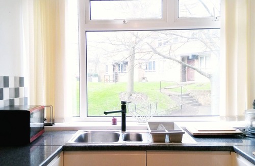 Newcastle-upon-Tyne Apartment | Charo Moor Newcastle City Center