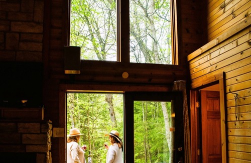 Logan Cottage | Chateau-Harvest Moon Cottages - 00088