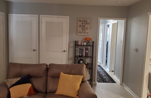 Indianapolis House | Cheerful cozy luxurious suite