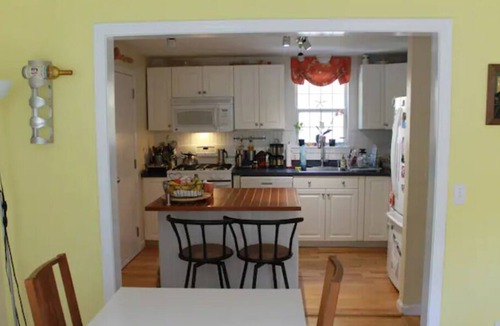 West Barnstable House | Cheerful Two Bedroom Quintessential Cape Home