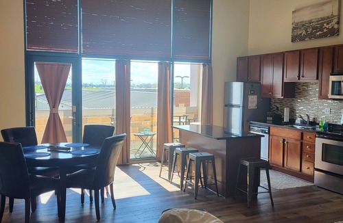 Sandusky Condo | Chesapeake Lofts! One of the ONLY 1 BR/2BA, with a HUGE Living Space!