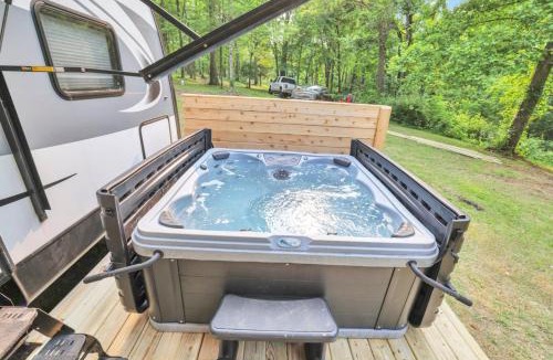 Lancaster House | Chestnut Camper