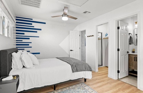 Phoenix House | Chic Casita Living in Phoenix!
