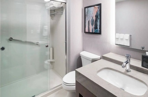 Tempe Hotel | Chic & Central Tempe Location – Pool, Gym, Near Phoenix Fun - 3 Units