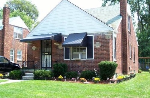 Detroit House | Chic City Charm Meets Comfort – Loaded with Amenities, A Great Family Getaway