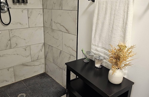 Cleveland House | Chic, Clean, Comfortable Luxury for all